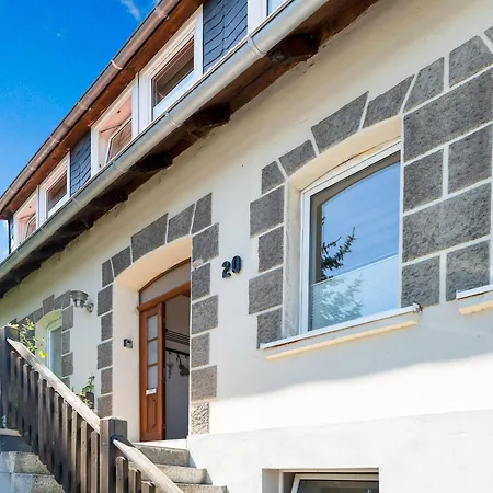 Apartment Chic In Near Area