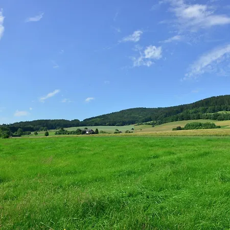 Chic In Near Area * Stormbruch