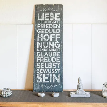 Chic In Near Area Stormbruch